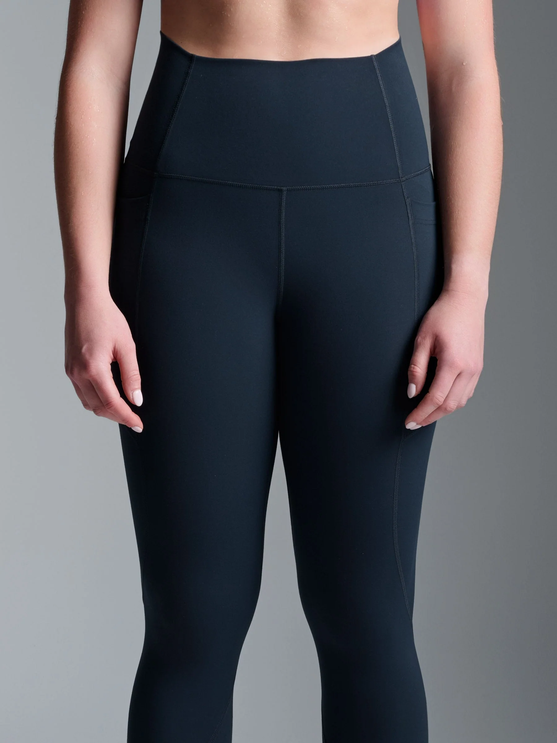 FATAL ATTRACTION 8/8 Super High Rise Legging Marine - Image 4