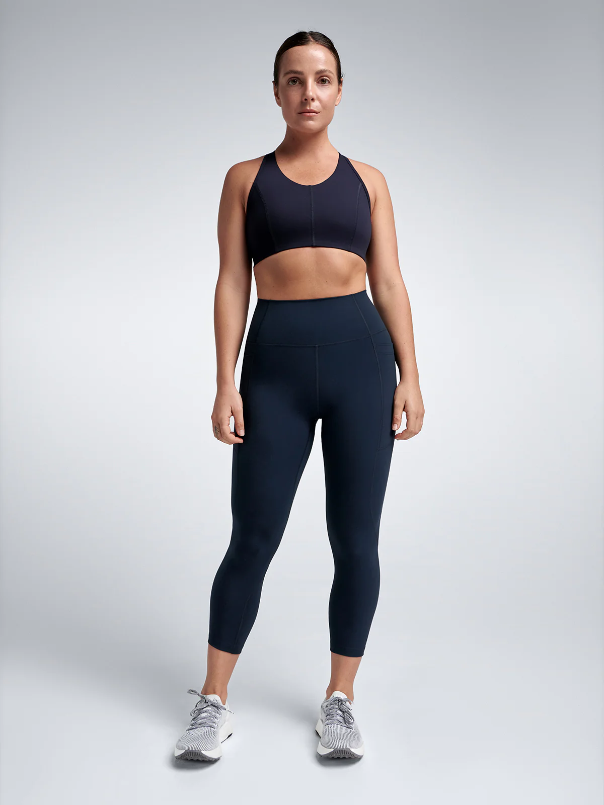 FEMME FATALE RECYCLED Sports Bra Deep Navy - Image 5