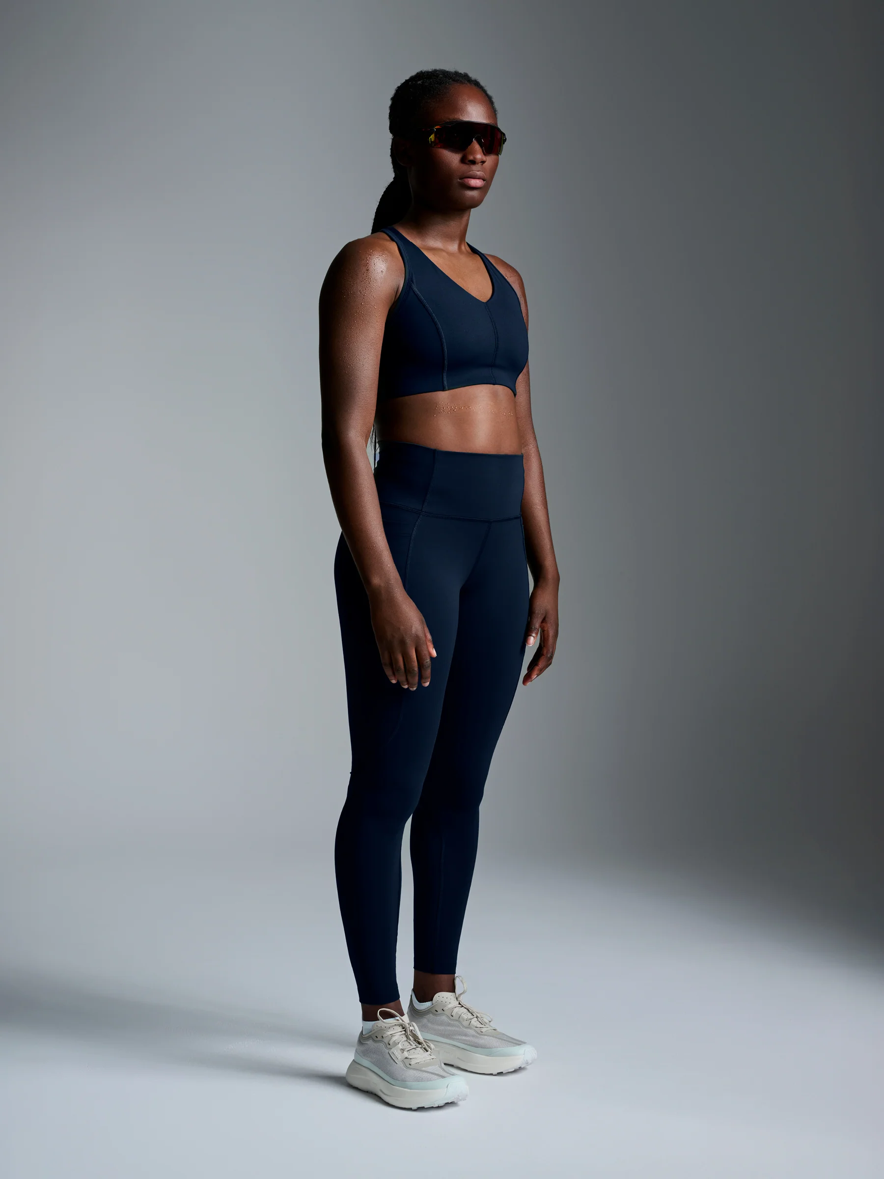 FEMME FATALE Sports Bra Midnight - Image 4