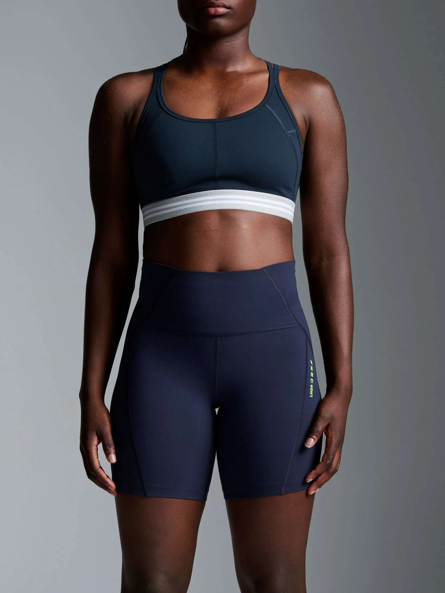 LIMITLESS 7.5 Bike Short Outerspace - Image 4