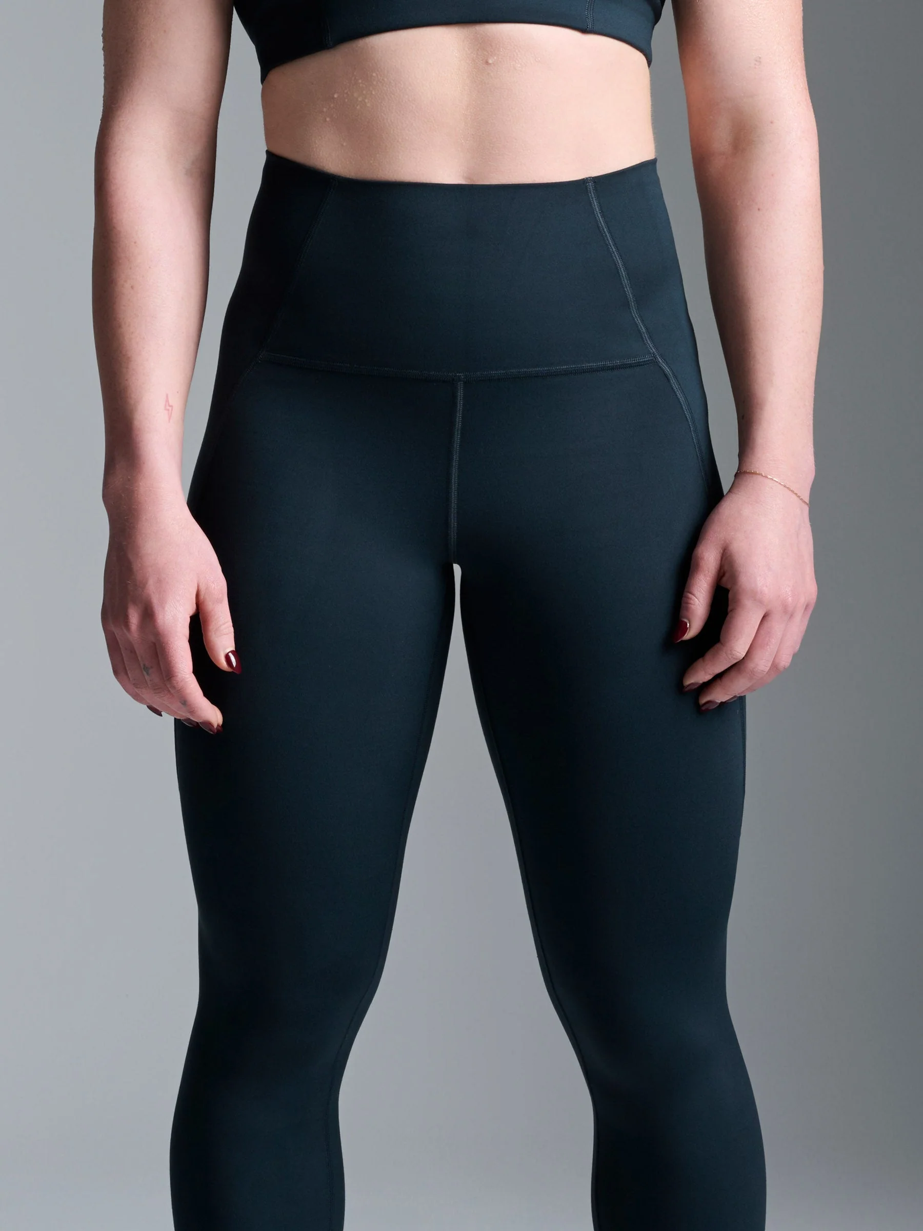 OBSESSION 7/8 Legging Marine - Image 4