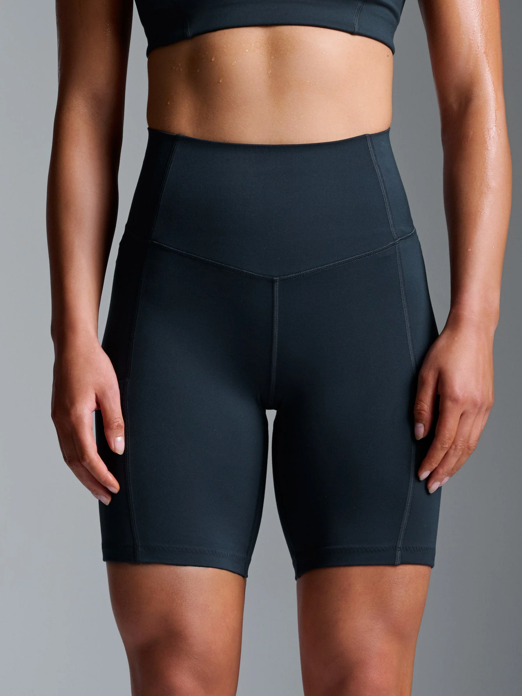 OBSESSION 8 Bike Short Marine - Image 4