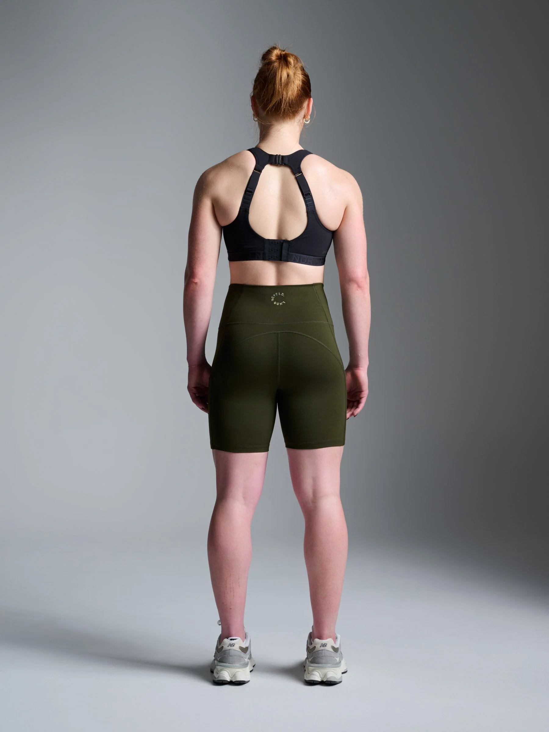 OBSESSION 8 Bike Short Olive - Image 2